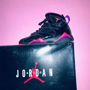 Jordan Retro 7